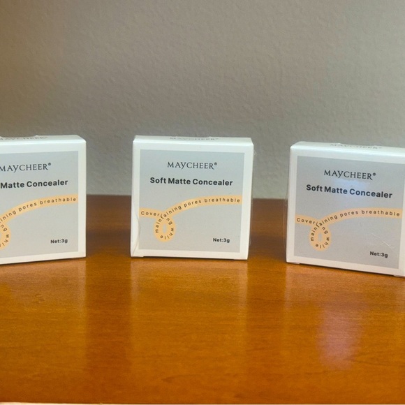 Maycheer Soft Matte Concealer - Picture 1 of 4